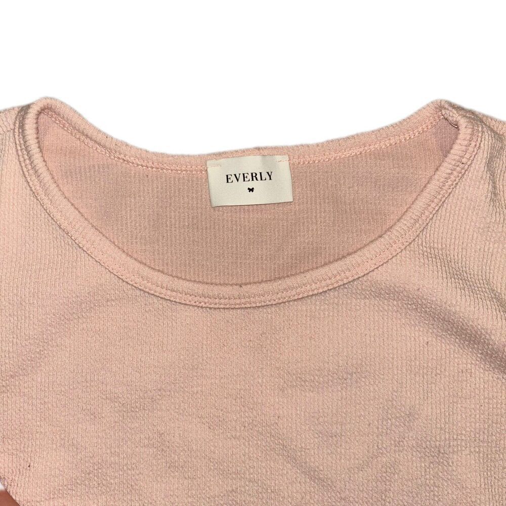 Everly Tie Bottom Cinch Long Sleeve Ribbed Medium - Picture 4 of 5